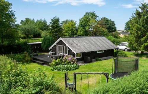 Hejlsminde Strand House | 2 Bedroom Lovely Home In Hejls