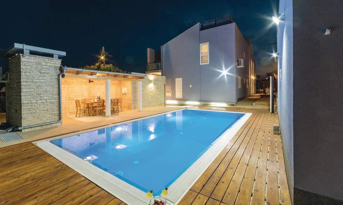 Verunic Apartment | 2 bedroom nice apartment in Veli Rat