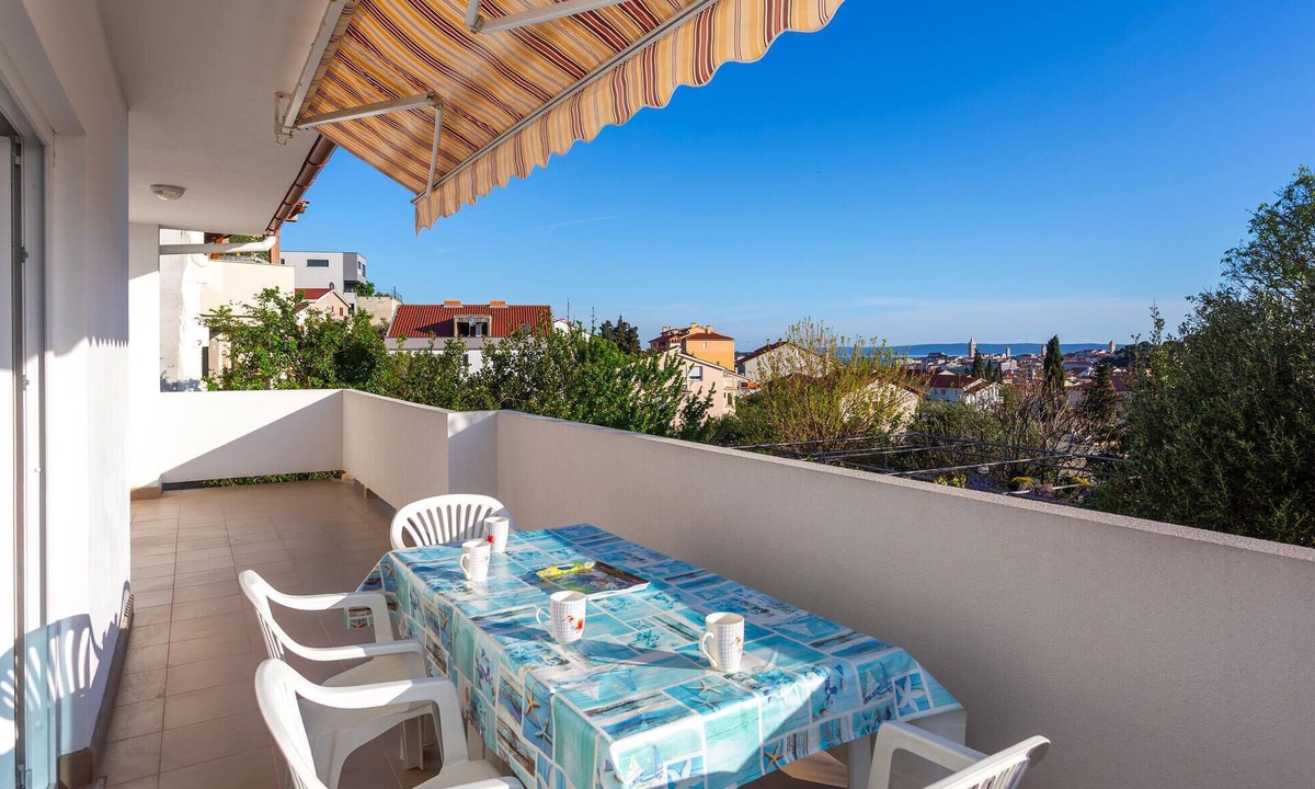 Palit Apartment | 2 bedroom nice apartment in Rab