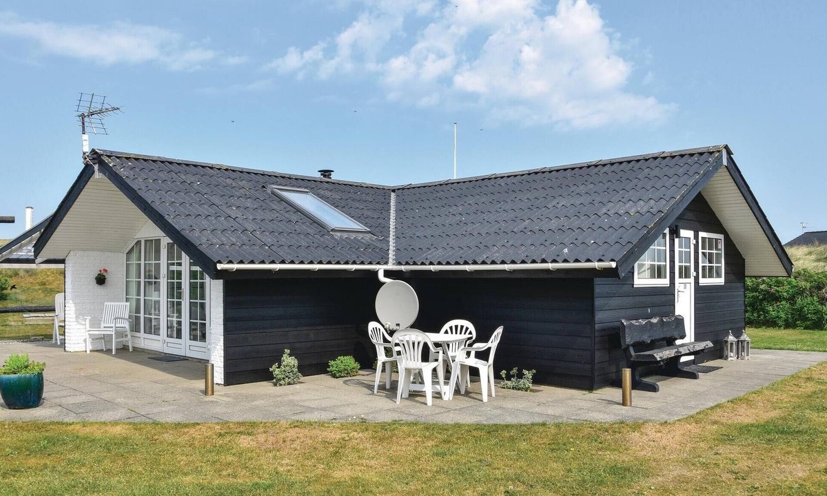 Sondervig House | 2 bedroom nice home in Ringkøbing