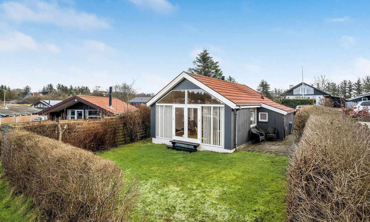 Sjaelborg House | 2 bedroom nice home in Esbjerg V
