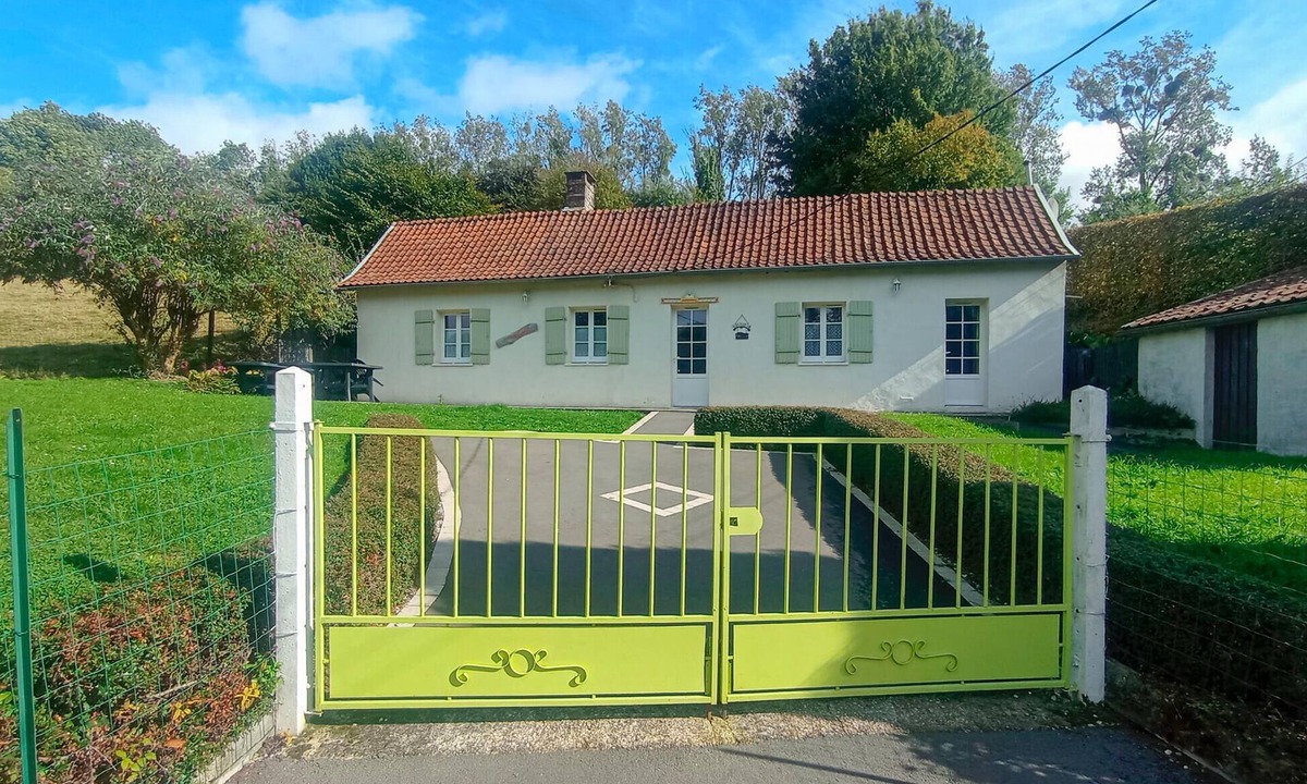 Gueschart House | 2 bedroom nice home in Gueschart
