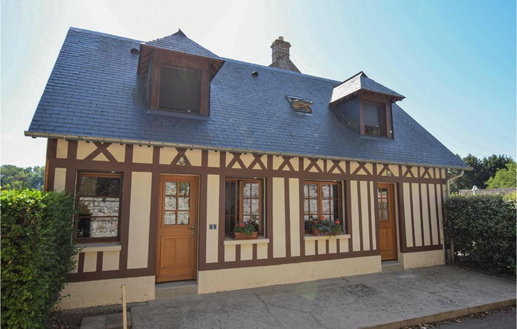 Le Bourg-Dun House | 2 Bedroom Nice Home In Le Bourg-Dun