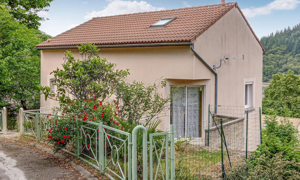 Villefort House | 2 bedroom nice home in Villefort