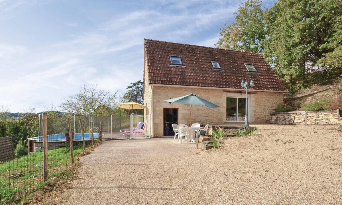 Aubas House | 2 bedroom nice home in Aubas