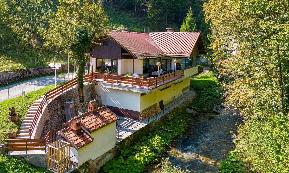 Cabar House | 2 bedroom nice home in Cabar
