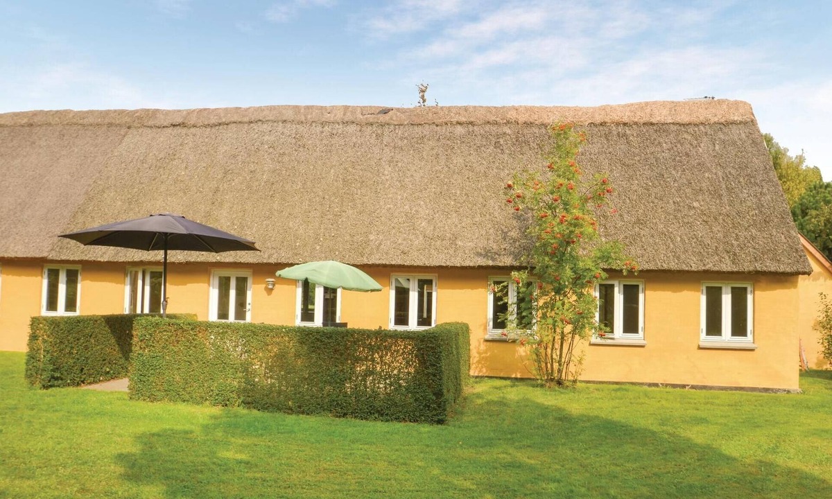 Stege House | 2 bedroom nice home in Stege