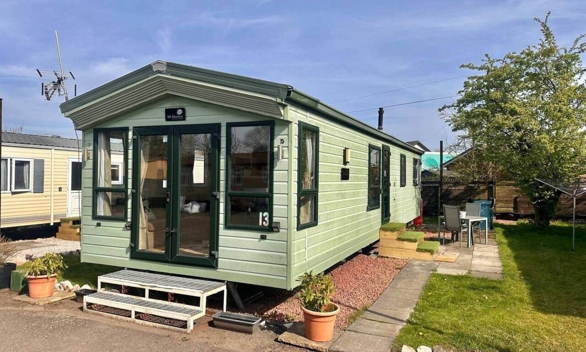 Uddingston House | 2-Bedroom Parkhome Uddingston