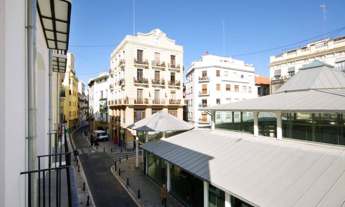 Barrio del Carmen Apartment | 2 Bedroom Penthouse with terrace Old Town Valencia MS7