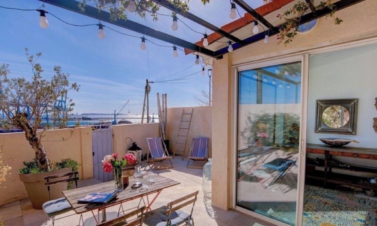 Saint-Henri House | 2 Bedroom Private vacation home in Marseille