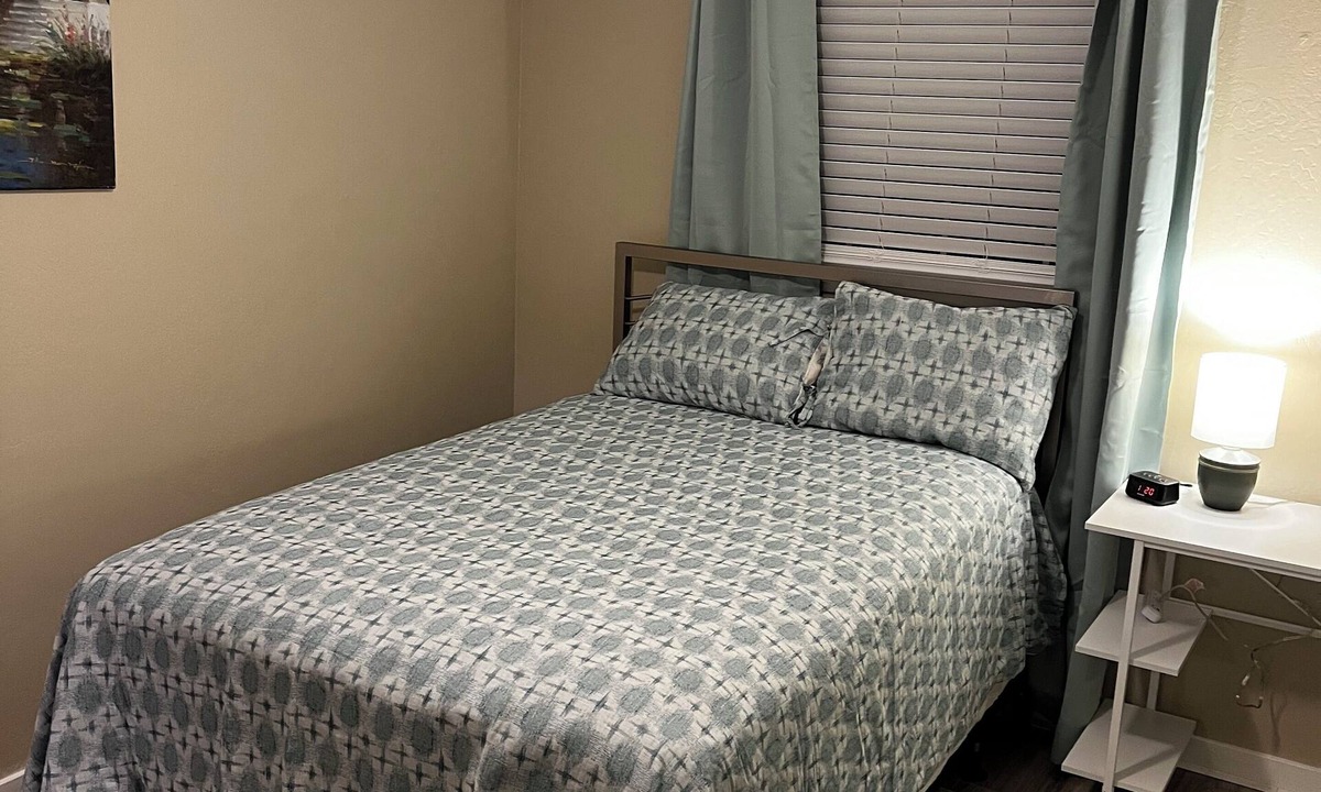 Fair Oaks Apartment | 2-bedroom semiprivate upstairs kitchenette apartment.