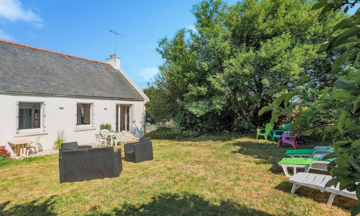 Ploumagoar House | 2 bedroom stunning home in Ploumagoar
