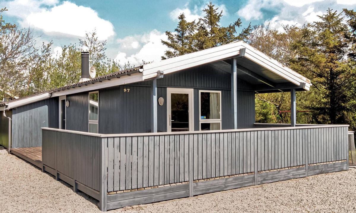 Falen House | 2 bedroom stunning home in Hemmet