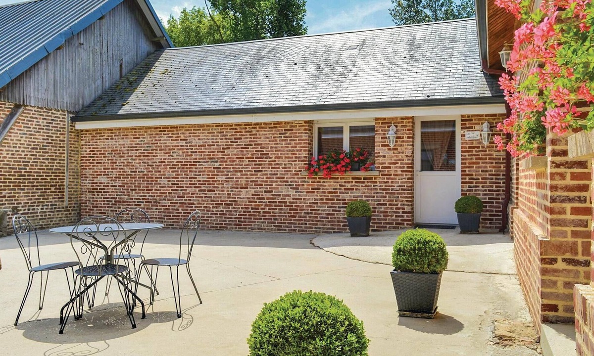 Roisel House | 2 bedroom stunning home in Roisel