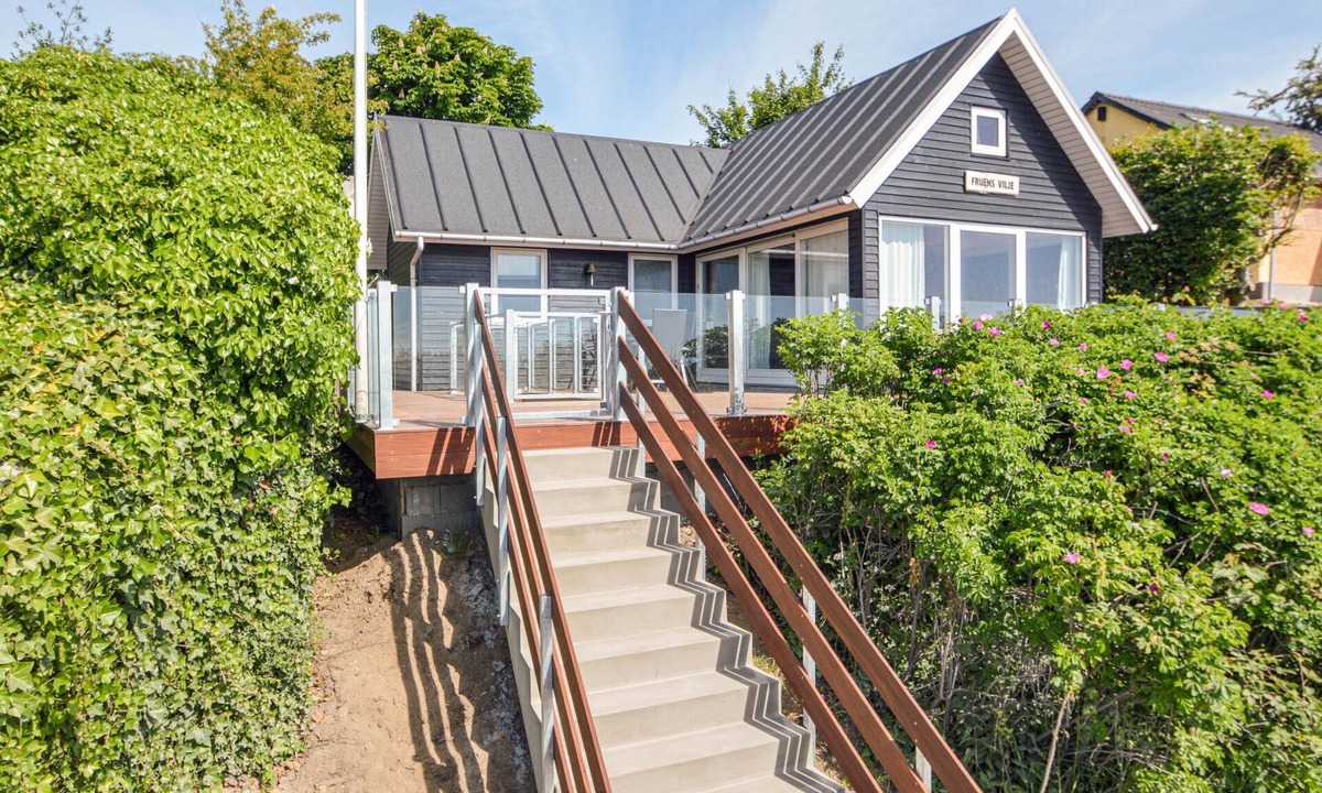 Sonder Stenderup House | 2 bedroom stunning home in Bjert