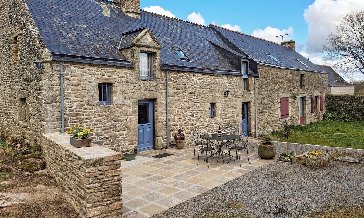 Caden House | 2 bedroom stunning home in Caden