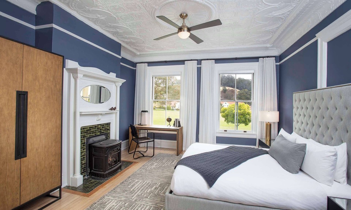 Sausalito Hotel | 2-Bedroom Suite at a 4.5⭐️ Hotel