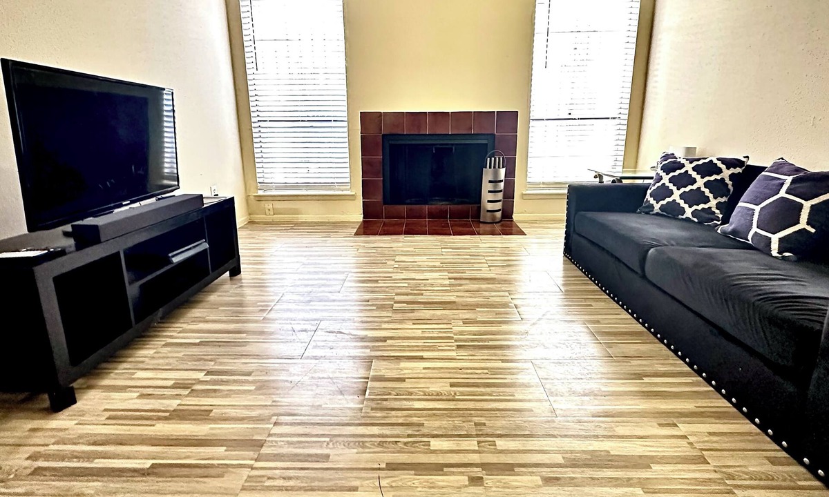 Greater Fondren Southwest House | 2 bedroom townhouse 77035 area.
