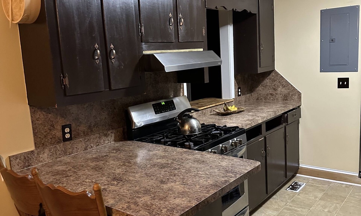 Snow Hill House | 2 bedroom vacation home just 28 minutes from CSS Neuse II