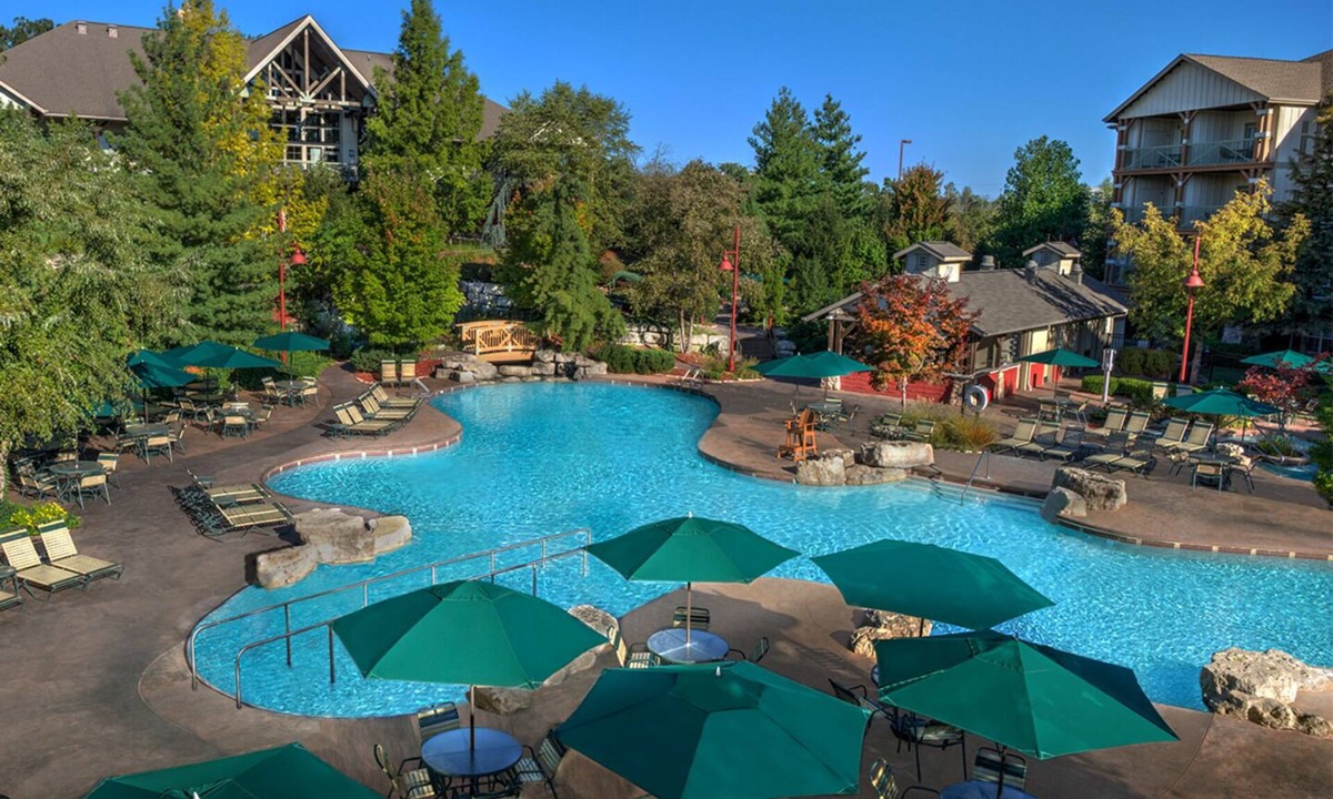 Branson Theater District Condo | 2 Bedroom Villa, Sleeps 8, Full Kitchen, at Marriott Willow Ridge Lodge!