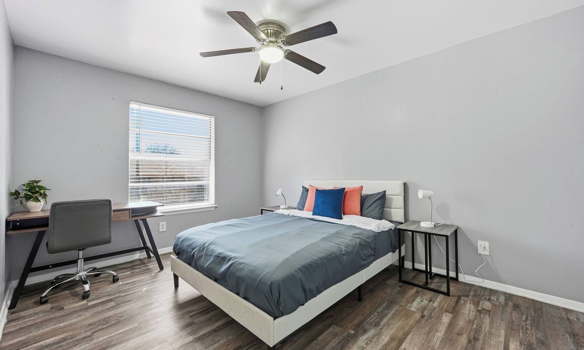 Southridge Apartment | 2-bedroom with large living area