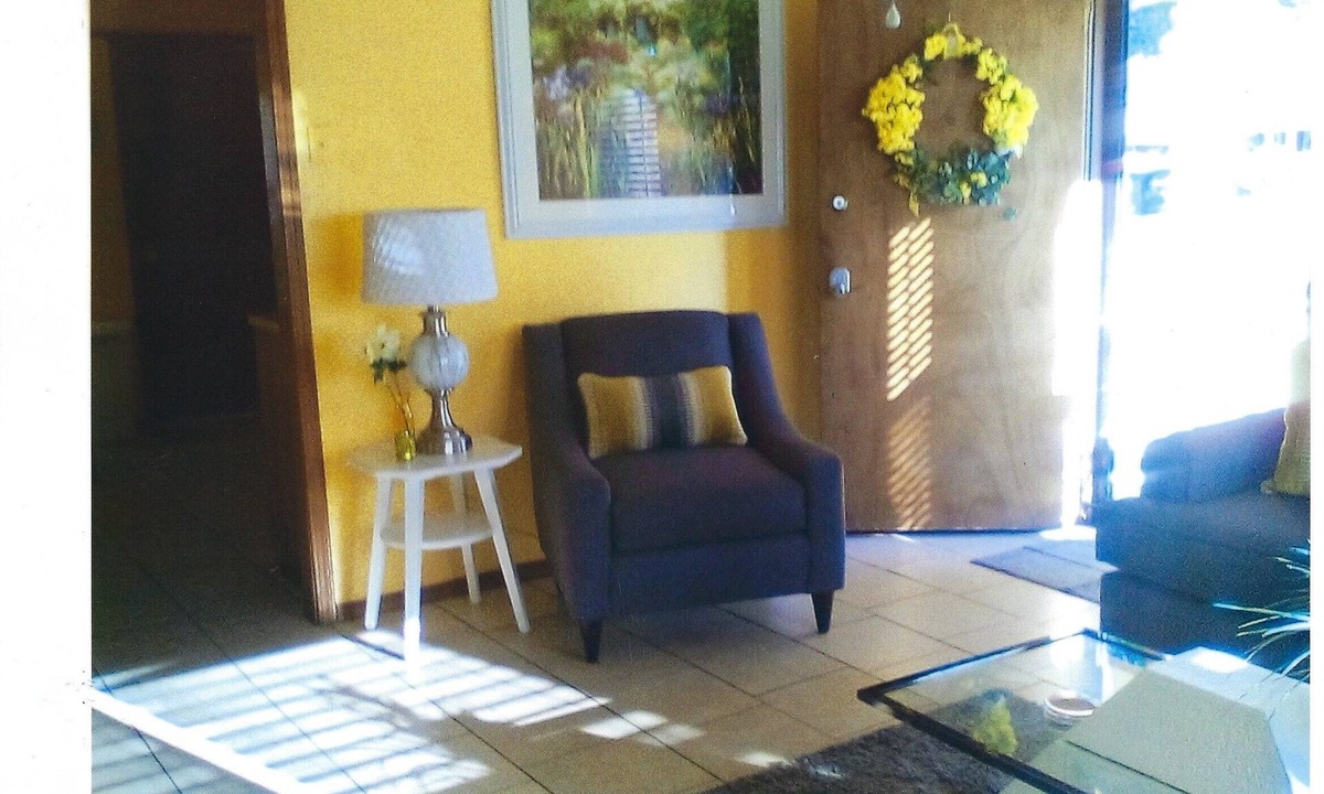 Enid Apartment | 2 bedrooms 1 bathroom luxury apartment