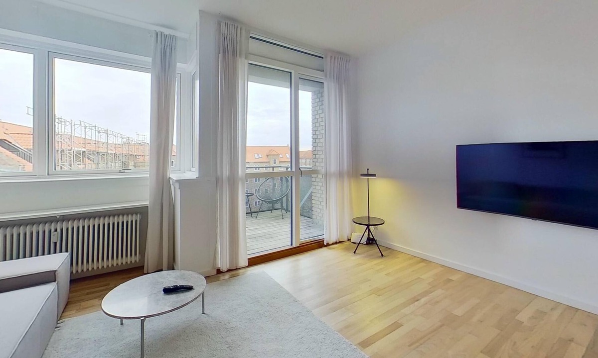 Frederiksberg Apartment | 2-BR apartment w/a balcony in Frederiksberg - 210