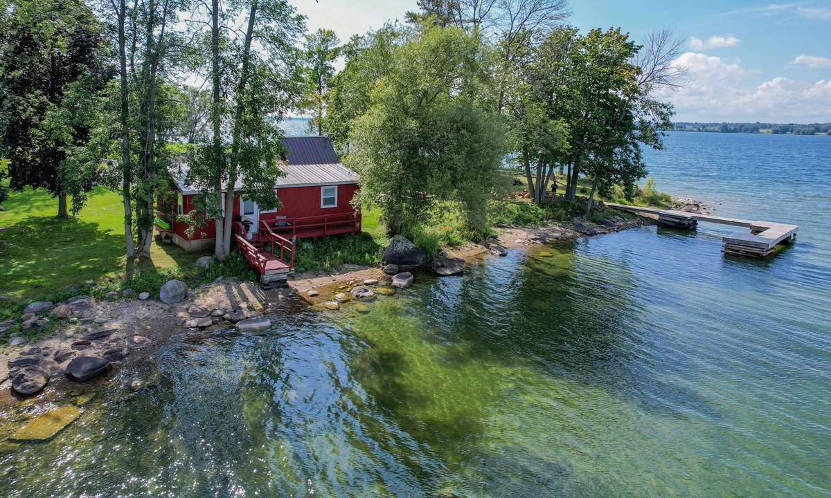 Town of Oswegatchie Cabin | 2 BR Cabin - Waterfront location on St. Lawrence River