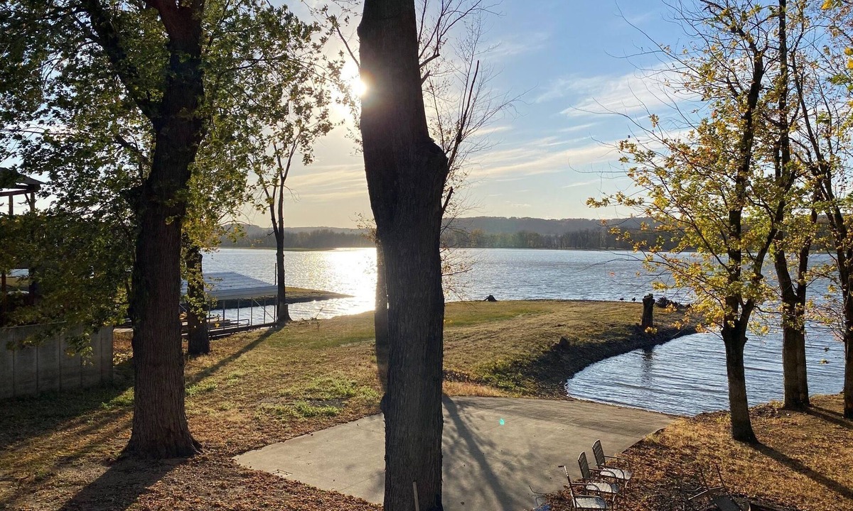 Prairie Du Chien House | 2 BR Lakefront Prairie Du Chien - Gremore Lake