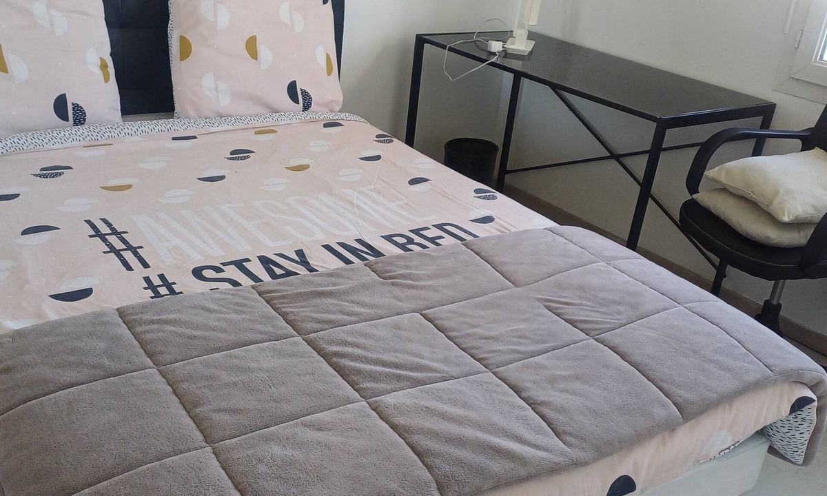 Quincy-Voisins Bed & Breakfast | 2 BRIGHT ROOMS IN A HOMESTAY