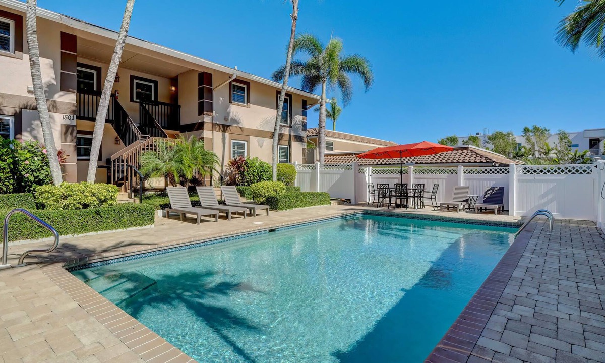 Royal Harbor Condo | 2 Combined First Floor Units -W/Pool & Views!