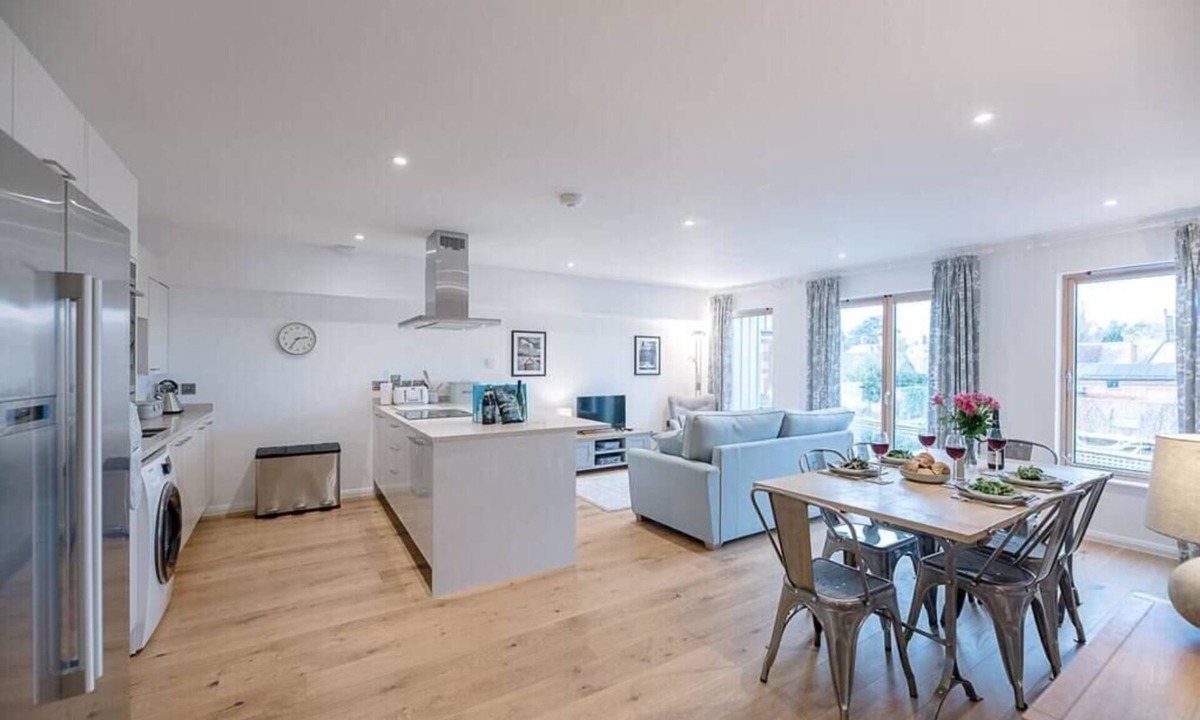 Martlesham Heath Apartment | 2 Deben Wharf, Woodbridge