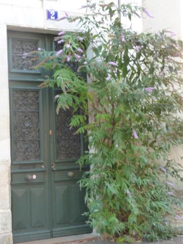 La Fleche Bed & Breakfast | 2 DESCARTES