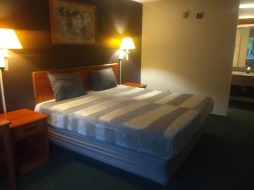 Livingston Apartment | 2 Double Beds Hotel Studio 126