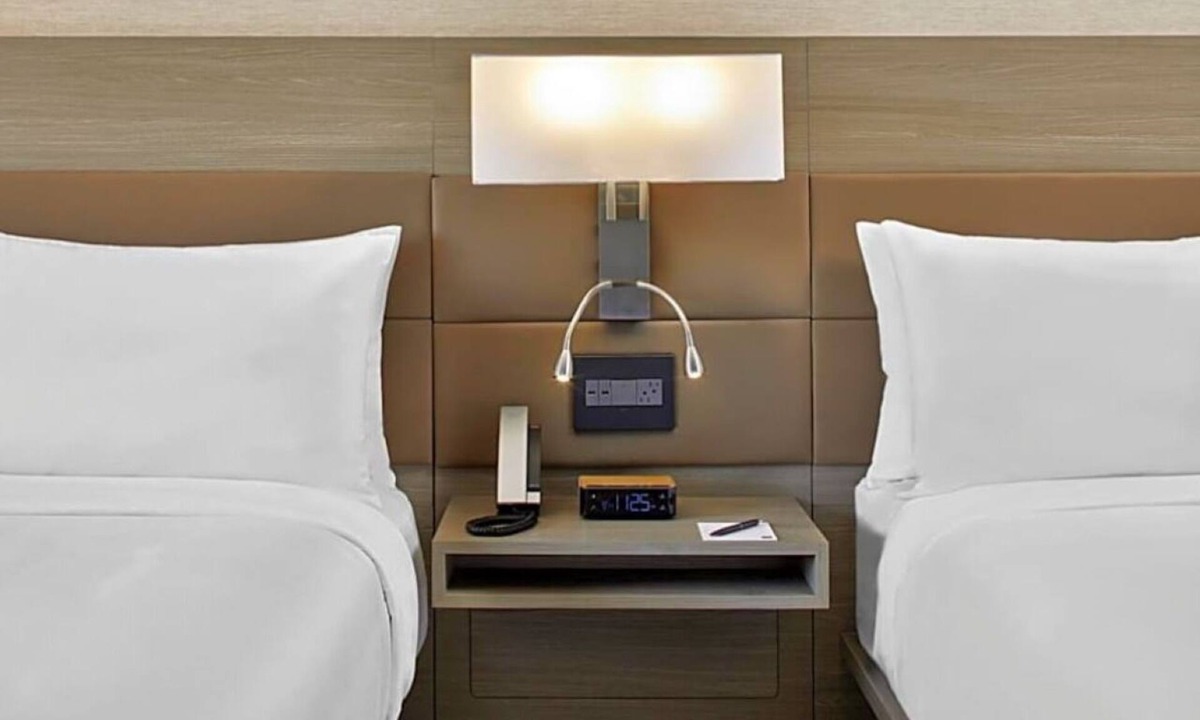 Durham Hotel | 2 Family-Friendly Durham Rooms Near Duke University, DPAC, and Brightleaf Square