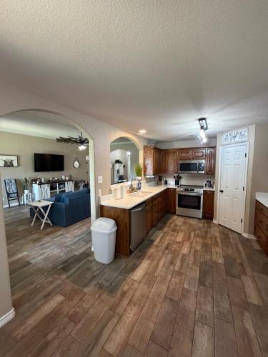 Burleson House | 2 KING BEDS and Best location in Burleson!