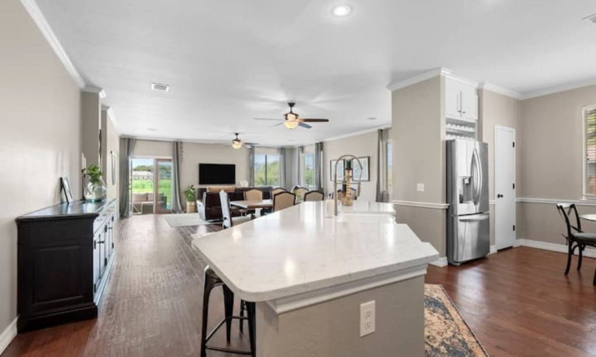 Buda House | 2 King Beds in this relaxing home on the greenbelt.