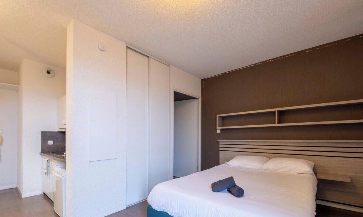 Toulouse South-East Apartment | 2 - L'Envol - Gare - Wifi - Accès PMR