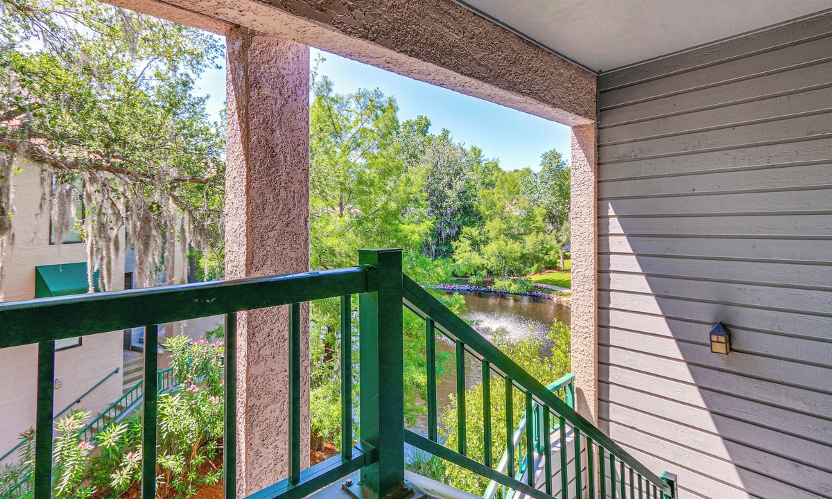Palmetto Dunes Apartment | 2 Mi to Beach! Hilton Head Golf Escape w/Balcony
