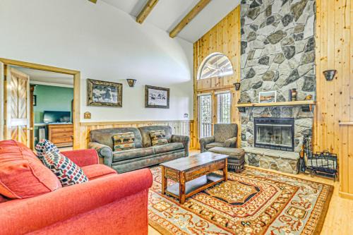 Bear Park House | 2 Mi to Dtwn: Cloudcroft Home w/Furnished Deck