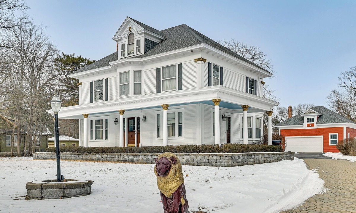 Rotterdam House | 2 Mi to Dtwn Schenectady! Spacious Retreat