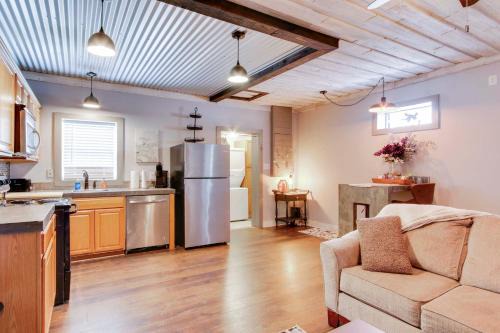 Greenwood Apartment | 2 Mi to Self Regional MC: Updated Apartment
