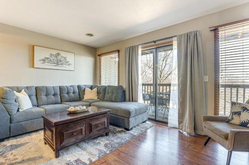 Notch Estates House | 2 Mi to Silver Dollar City: Condo in Branson West