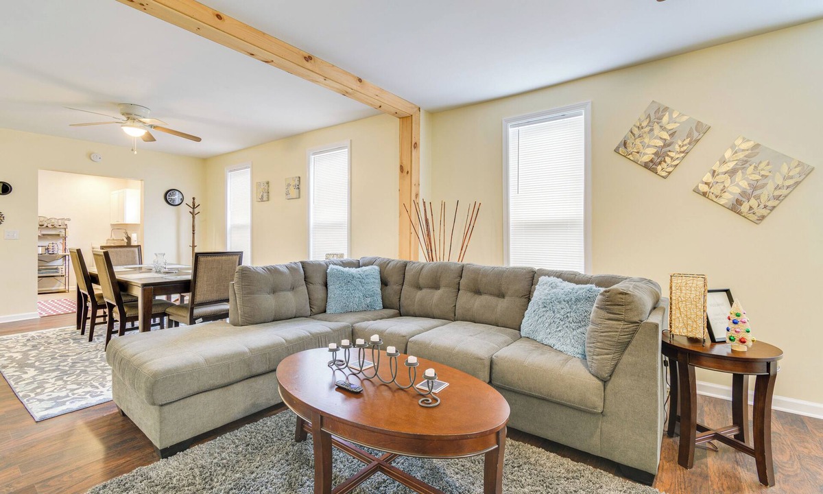 Westside Apartment | 2 Mi to Syracuse University: Apt w/Fire Pit