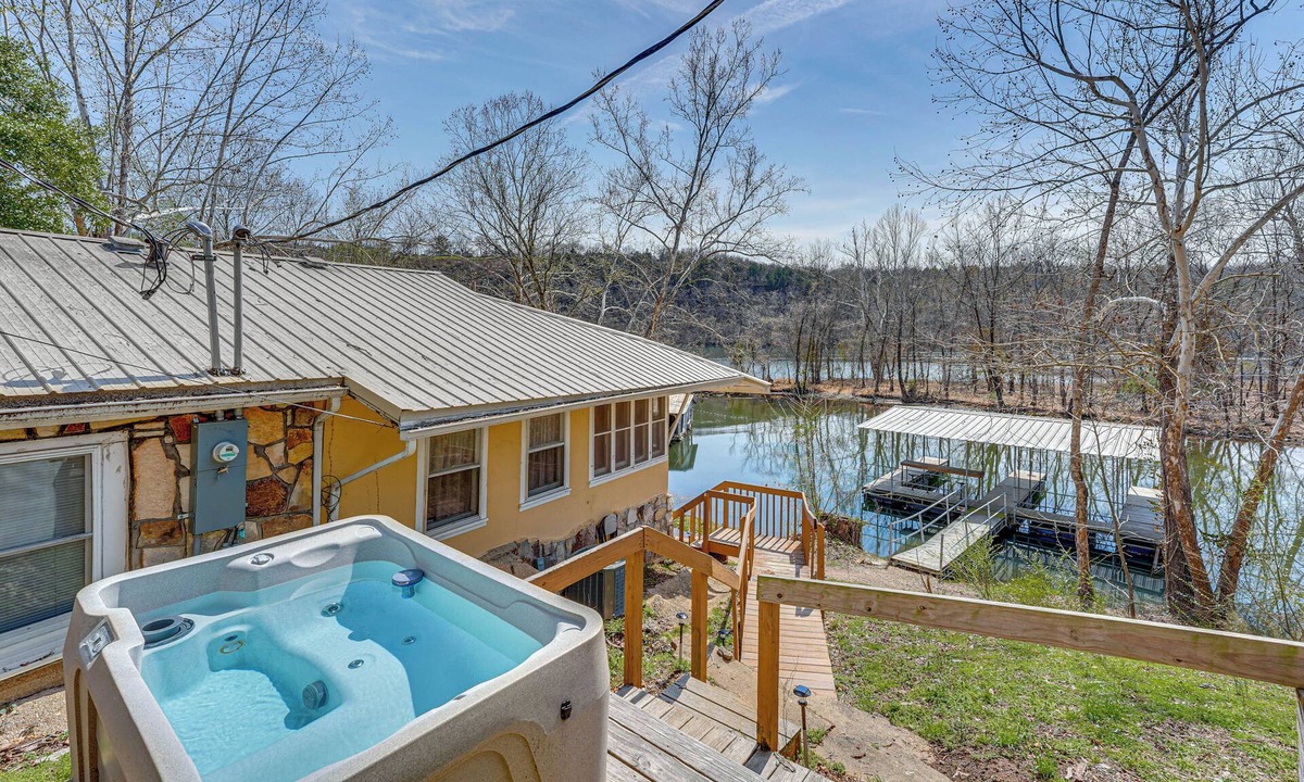 Rockaway Beach Cabin | 2 of Everything: Taneycomo House Resort!