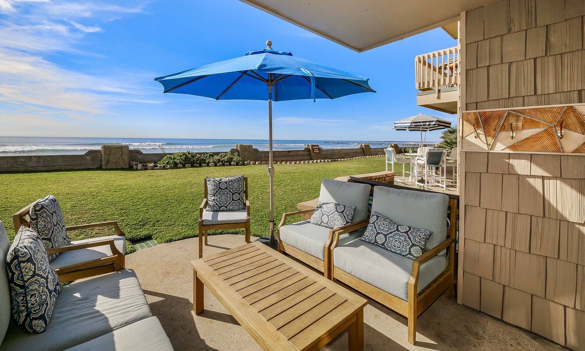 Townsite Condo | 2 Parking Spaces! Absolute Beach Front Ground Level D29 North Coast Village