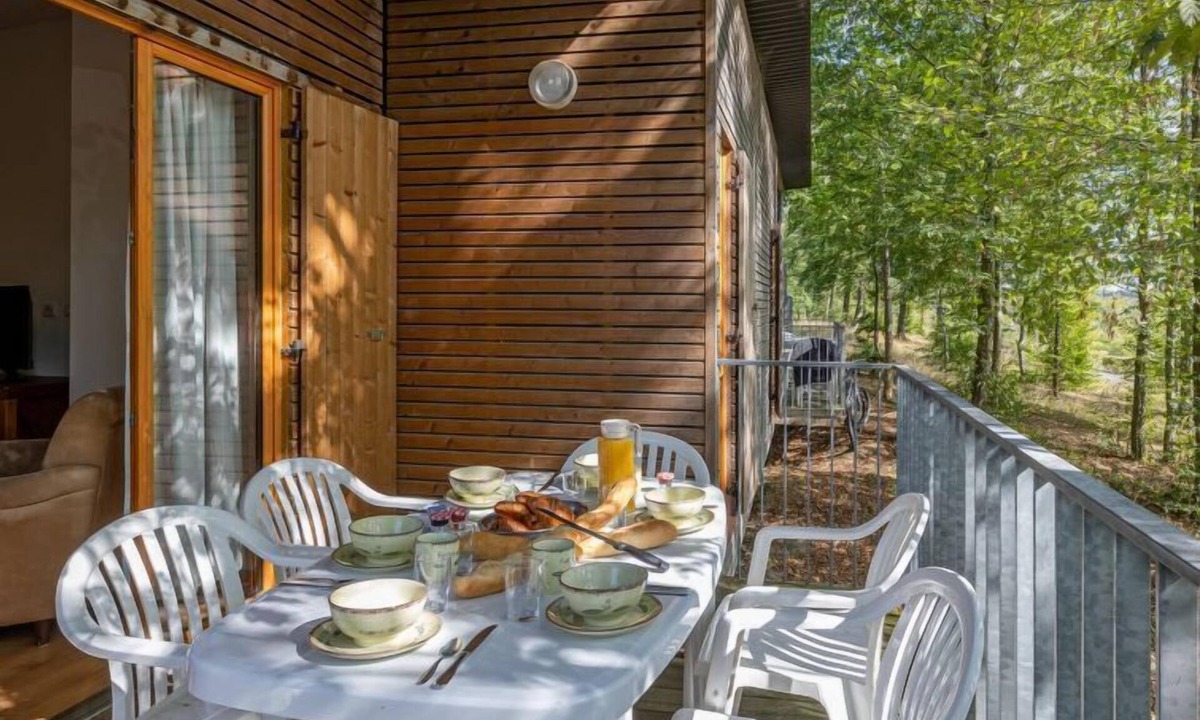 Eppe-Sauvage House | 2 pièces 4 CBF Les Cottages de Valjoly by Interhome