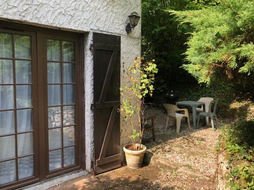 Samois-sur-Seine Apartment | 2 pièces avec jardin bord de seine proche forêt Fontainebleau