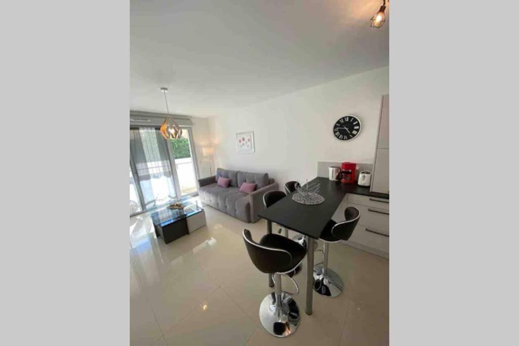 Cros-de-Cagnes Apartment | 2 Pièces climatisé Cagnes-sur-Mer