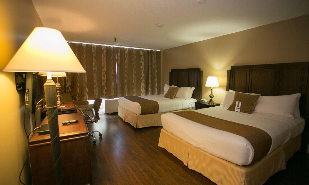 Dartmouth Hotel | 2 Queen Bed – Room 1 - Hearthstone Inn Boutique Hotel Halifax – Dartmouth